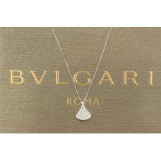 Bvlgari Diva's Dream Necklace High Quality  (only 1 piece for each account)