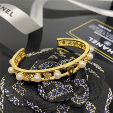  Chanel bracelet High Quality  (only 1 piece for each account)