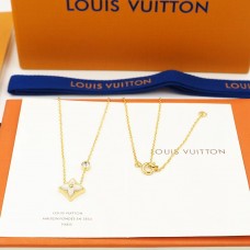 Louis Vuitton High Quality Color Blossom Necklace (only 1 piece for each account)