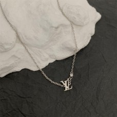 Louis Vuitton High Quality Idylle Blossom Necklace (only 1 piece for each account)