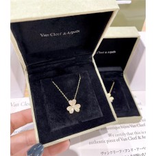 Van Cleef & Arpels High Quality FrivoleNecklace (only 1 piece for each account)