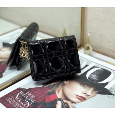 Dior wallet  Best quality  (only 1 piece for each account)