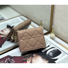 Dior wallet  Best quality  (only 1 piece for each account)