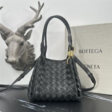 BV Andiamo Parachut  21x16.5x17cm (Best Quality replica)