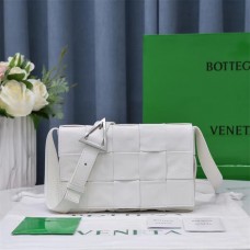 BOTTEGA VENETA CASSETTE 23x15x5CM (BEST QUALITY REPLICA)