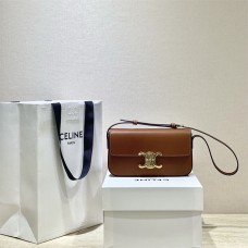Celine triomphe shoulder bag 20*10*4cm 