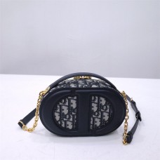 Dior CD Signature 18X6X11CM (BEST QUALITY REPLICA)