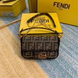 Fendi Baguette mini 20x13x5cm (Best Quality replica) monogram Canvas