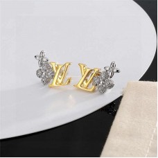 Designer Ear Stud New Shebag Quality Standard 