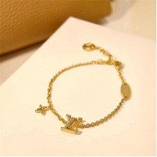 Designer Ear Stud New Shebag Quality Standard 