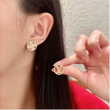 Designer Ear Stud New Shebag Quality Standard 