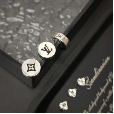 Designer Ear Stud New Shebag Quality Standard 