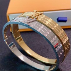 Designer Bracelet Size 17cm 19cm and more New Shebag Quality Standard 