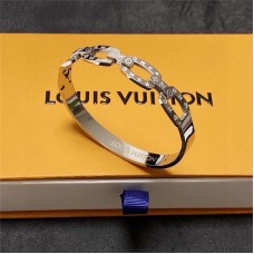 Designer Bracelet Size 17cm 19cm and more New Shebag Quality Standard 