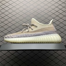 Adidas Yeeze 300 Serials size 35 36 36.5 37 38 38.5 39 40 40.5 41 42 42.5 43 44 44.5 45 46 46.5 47 New Shebag Quality Standard 