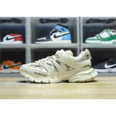 Balenciaga sneakers Size: 36 36.5 37.5 38 38.5 39 40 40.5 41 42 42.5 43 44 44.5 45 46 47.5  New Shebag Quality Standard