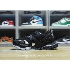 Balenciaga sneakers Size: 36 36.5 37.5 38 38.5 39 40 40.5 41 42 42.5 43 44 44.5 45 46 47.5  New Shebag Quality Standard