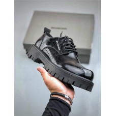 Balenciaga sneakers Size: 36 36.5 37.5 38 38.5 39 40 40.5 41 42 42.5 43 44 44.5 45 46 47.5  New Shebag Quality Standard