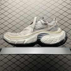 Balenciaga sneakers Size: 36 36.5 37.5 38 38.5 39 40 40.5 41 42 42.5 43 44 44.5 45 46 47.5  New Shebag Quality Standard