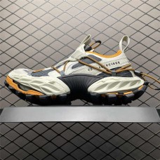 Balenciaga sneakers Size: 36 36.5 37.5 38 38.5 39 40 40.5 41 42 42.5 43 44 44.5 45 46 47.5  New Shebag Quality Standard