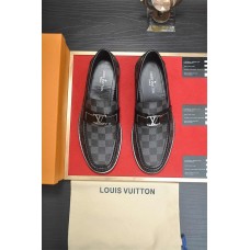 Louis Vuitton and other Sneakers  Size: 36 36.5 37.5 38 38.5 39 40 40.5 41 42 42.5 43 44 44.5 45 46 47.5  New Shebag Quality Standard