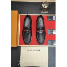 Louis Vuitton and other Sneakers  Size: 36 36.5 37.5 38 38.5 39 40 40.5 41 42 42.5 43 44 44.5 45 46 47.5  New Shebag Quality Standard