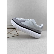 Trendy Sneakers  Size: 36 36.5 37.5 38 38.5 39 40 40.5 41 42 42.5 43 44 44.5 45 46 47.5  New Shebag Quality Standard
