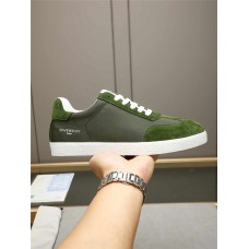 Trendy Sneakers  Size: 36 36.5 37.5 38 38.5 39 40 40.5 41 42 42.5 43 44 44.5 45 46 47.5  New Shebag Quality Standard