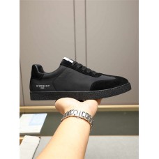 Trendy Sneakers  Size: 36 36.5 37.5 38 38.5 39 40 40.5 41 42 42.5 43 44 44.5 45 46 47.5  New Shebag Quality Standard