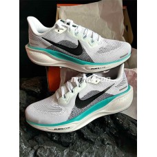 Trendy Sneakers  Size: 36 36.5 37.5 38 38.5 39 40 40.5 41 42 42.5 43 44 44.5 45 46 47.5  New Shebag Quality Standard