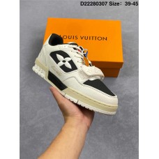 Trendy Sneakers  Size: 36 36.5 37.5 38 38.5 39 40 40.5 41 42 42.5 43 44 44.5 45 46 47.5  New Shebag Quality Standard