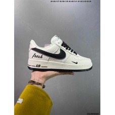 Trendy Sneakers  Size: 36 36.5 37.5 38 38.5 39 40 40.5 41 42 42.5 43 44 44.5 45 46 47.5  New Shebag Quality Standard