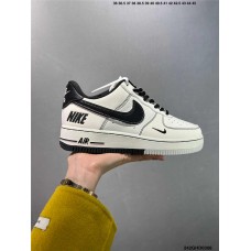 Trendy Sneakers  Size: 36 36.5 37.5 38 38.5 39 40 40.5 41 42 42.5 43 44 44.5 45 46 47.5  New Shebag Quality Standard