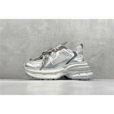 Trendy Sneakers  Size: 36 36.5 37.5 38 38.5 39 40 40.5 41 42 42.5 43 44 44.5 45 46 47.5  New Shebag Quality Standard