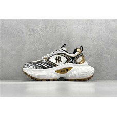 Trendy Sneakers  Size: 36 36.5 37.5 38 38.5 39 40 40.5 41 42 42.5 43 44 44.5 45 46 47.5  New Shebag Quality Standard
