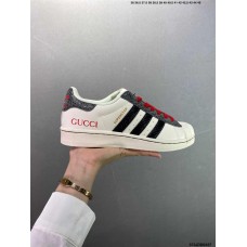 Trendy Sneakers  Size: 36 36.5 37.5 38 38.5 39 40 40.5 41 42 42.5 43 44 44.5 45 46 47.5  New Shebag Quality Standard