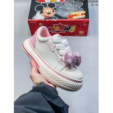 Trendy Sneakers  Size: 36 36.5 37.5 38 38.5 39 40 40.5 41 42 42.5 43 44 44.5 45 46 47.5  New Shebag Quality Standard
