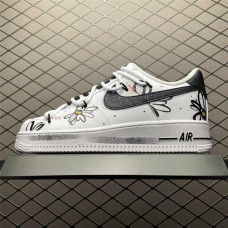 Nike Air Force 1 Sneakers AF1 Size: 36 36.5 37.5 38 38.5 39 40 40.5 41 42 42.5 43 44 44.5 45 46 47.5  New Shebag Quality Standard