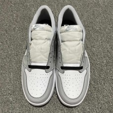 Nike Air Jordan 1 Sneakers AJ1 Size: 36 36.5 37.5 38 38.5 39 40 40.5 41 42 42.5 43 44 44.5 45 46 47.5  New Shebag Quality Standard