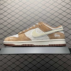 Nike Dunk Sneakers Size: 36 36.5 37.5 38 38.5 39 40 40.5 41 42 42.5 43 44 44.5 45 46 47.5  New Shebag Quality Standard