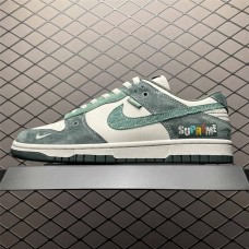 Nike Dunk Sneakers Size: 36 36.5 37.5 38 38.5 39 40 40.5 41 42 42.5 43 44 44.5 45 46 47.5  New Shebag Quality Standard