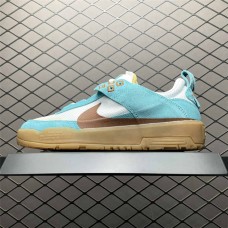 Nike Dunk Sneakers Size: 36 36.5 37.5 38 38.5 39 40 40.5 41 42 42.5 43 44 44.5 45 46 47.5  New Shebag Quality Standard