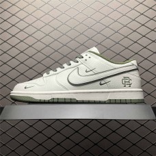 Nike Dunk Sneakers Size: 36 36.5 37.5 38 38.5 39 40 40.5 41 42 42.5 43 44 44.5 45 46 47.5  New Shebag Quality Standard
