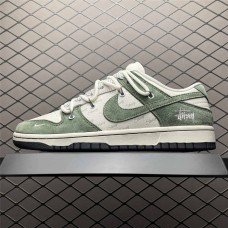 Nike Dunk Sneakers Size: 36 36.5 37.5 38 38.5 39 40 40.5 41 42 42.5 43 44 44.5 45 46 47.5  New Shebag Quality Standard
