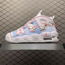 Nike Pippen Sneakers Air More Uptempo Size: 36 36.5 37.5 38 38.5 39 40 40.5 41 42 42.5 43 44 44.5 45 46 47.5  New Shebag Quality Standard