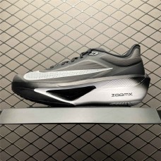 Nike Zoom Sneakers  Size: 36 36.5 37.5 38 38.5 39 40 40.5 41 42 42.5 43 44 44.5 45 46 47.5  New Shebag Quality Standard