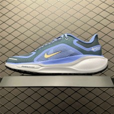 Nike Zoom Sneakers  Size: 36 36.5 37.5 38 38.5 39 40 40.5 41 42 42.5 43 44 44.5 45 46 47.5  New Shebag Quality Standard