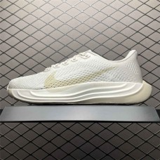 Nike Zoom Sneakers  Size: 36 36.5 37.5 38 38.5 39 40 40.5 41 42 42.5 43 44 44.5 45 46 47.5  New Shebag Quality Standard