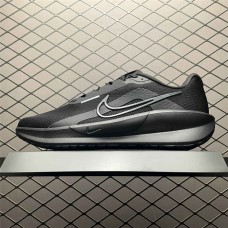 Nike Zoom Sneakers  Size: 36 36.5 37.5 38 38.5 39 40 40.5 41 42 42.5 43 44 44.5 45 46 47.5  New Shebag Quality Standard