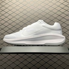 Nike Zoom Sneakers  Size: 36 36.5 37.5 38 38.5 39 40 40.5 41 42 42.5 43 44 44.5 45 46 47.5  New Shebag Quality Standard